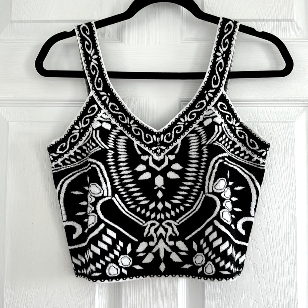 Express Black and White Knit Tank Size M